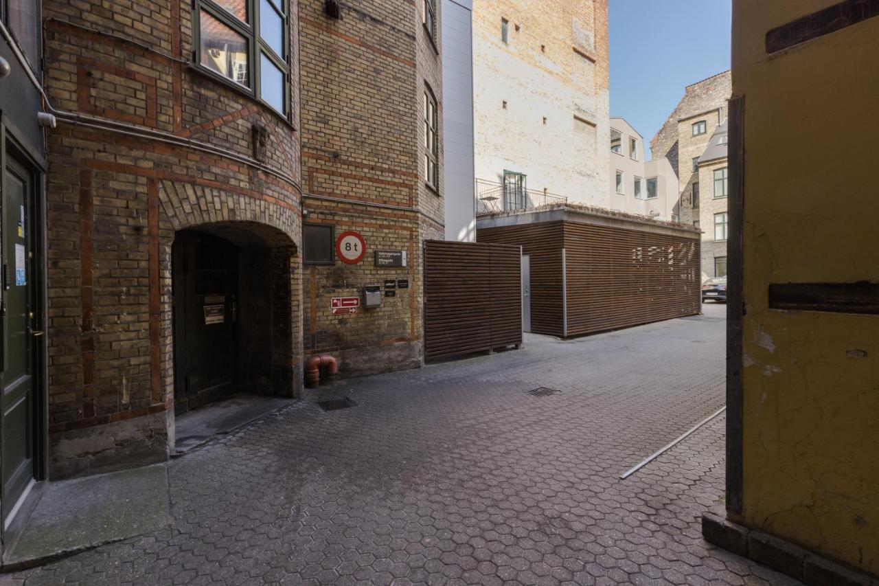 Beautiful On Stroget In Center Apartment